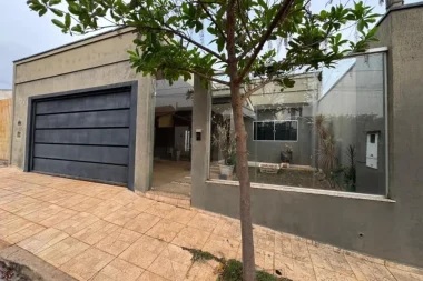 Casa para locação 3 dormitórios 1 suíte no Parque Residencial do Lago, Votuporanga por R$ 1.600